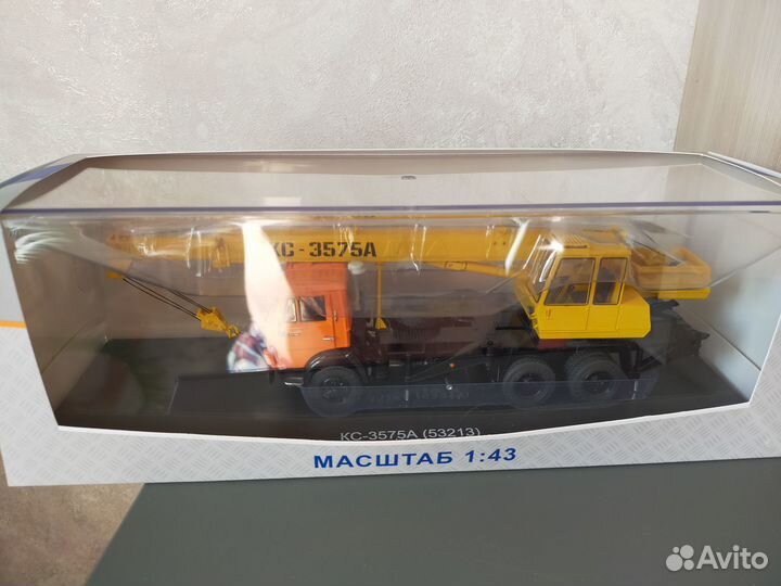 Автокран кс-3575А (Камаз-53213) 1:43