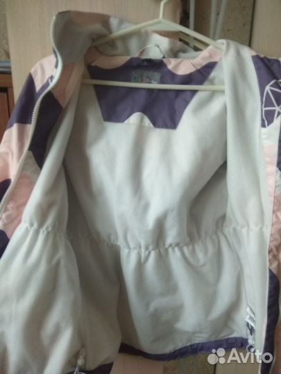 Ветровка для девочки