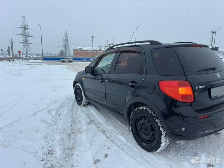 Suzuki SX4 1.6 МТ, 2010, битый, 215 000 км