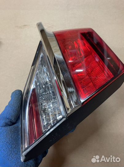 Фонарь в крышку багажника Toyota Camry 55