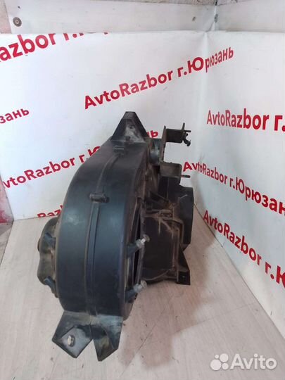 Корпус моторчика печки Mazda Bongo Friendee