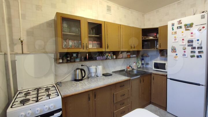 4-к. квартира, 73 м², 3/6 эт.