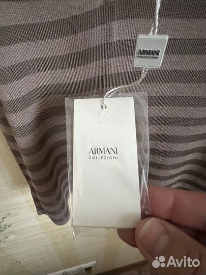 Топ Armani