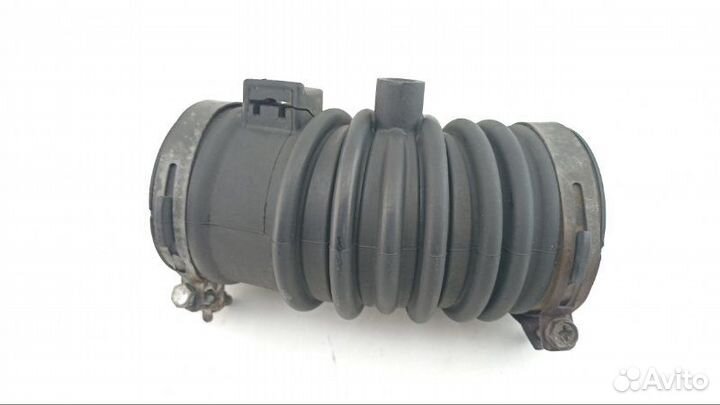 Патрубок воздушн.фильтра Mazda 6 GG LF 2005