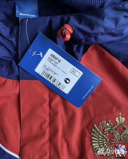 Ветровка Reebok новая (р XL,XXL )