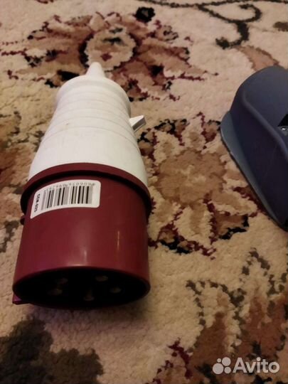 Вилка розетки на 380