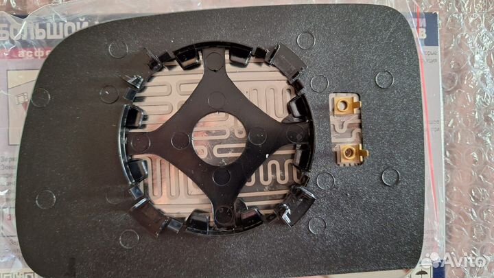 Элемент зеркала левый Honda CR-V II 2002-2006