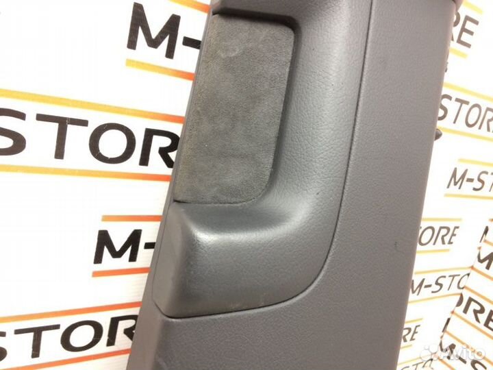 Обшивка стойки правая Audi A8 4E/D3 BPK 2005