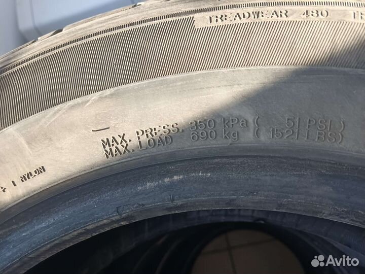 Dunlop SP Sport LM703 215/60 R16 95H