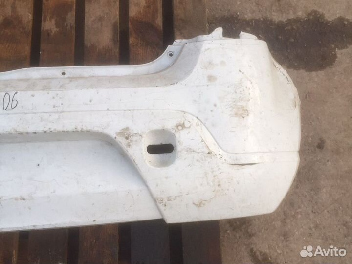 Бампер задний renault sandero