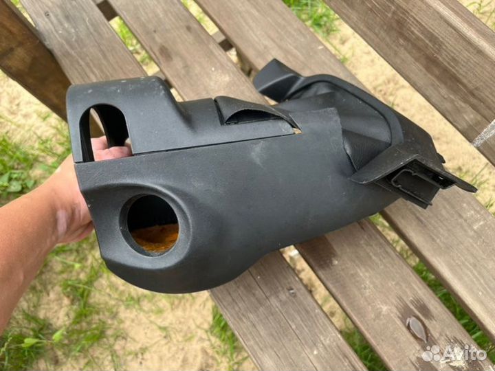 Кожух рулевой колонки Ford Focus 3 pnda 1.6 2012