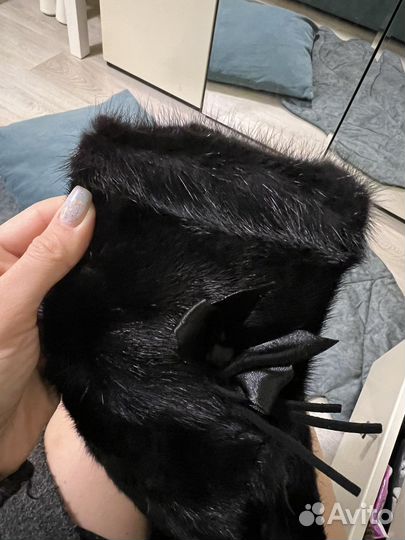 Норковые перчатки