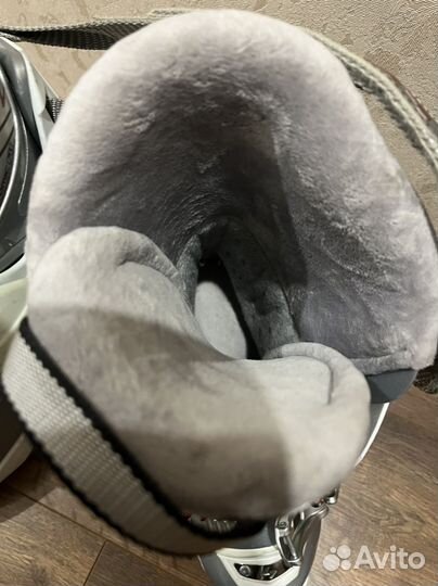 Горнолыжные ботинки