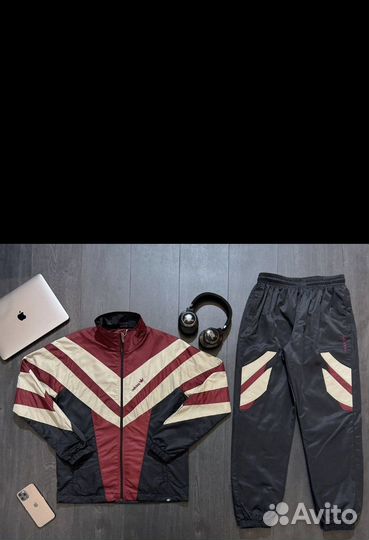 Спортивный костюм в стиле ретро