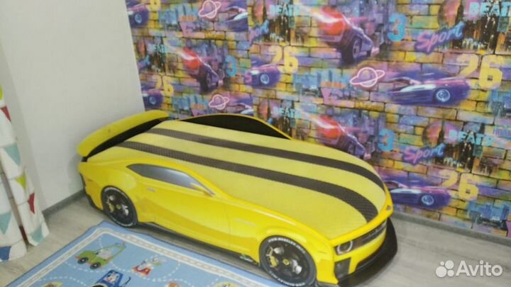 Кровать машинка