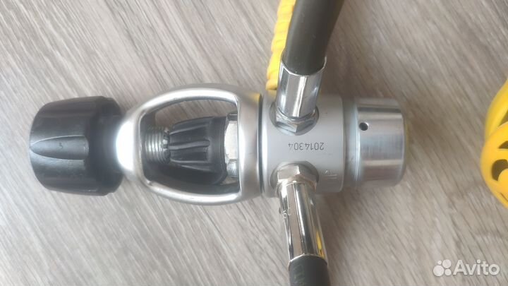 Регулятор для дайвинга Aqualung Calipso