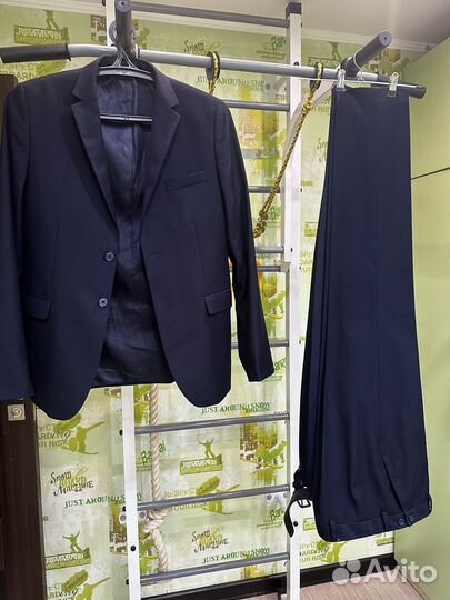 Школьный костюм