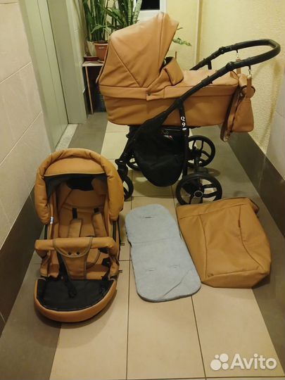 Bebi mers Коляска 2 в 1