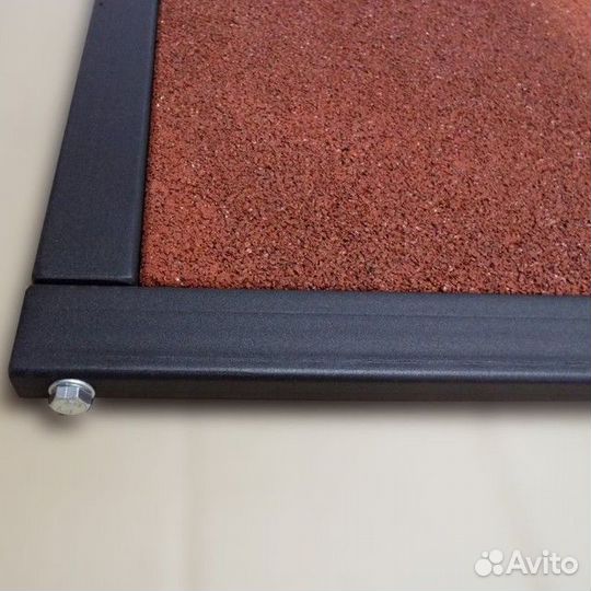 Помост для занятий гиревым спортом AV897/80