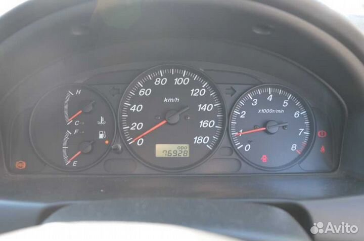 Разбор mazda familia 1998