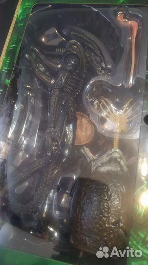 Neca alien чужой фигурка