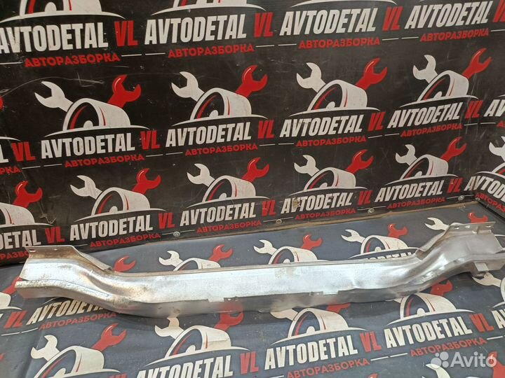 Усилитель заднего бампера Opel Astra H