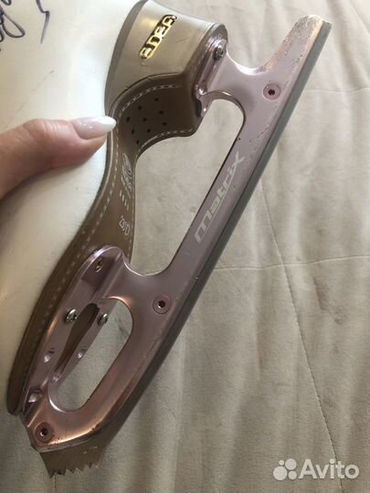 Коньки фигурные Edea Chorus 230