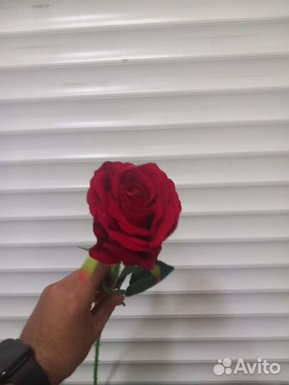 Искусственные цветы розы