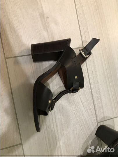 Босоножки massimo dutti