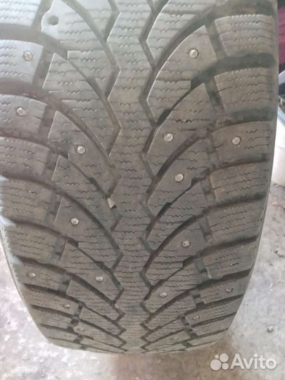 Formula Ice 215/55 R17