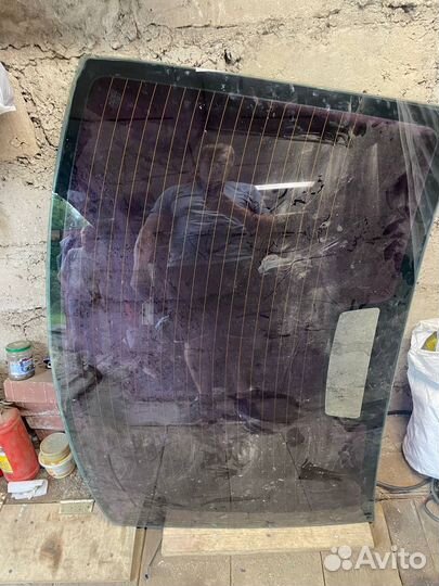 Стекло заднее Ford Focus 2 (2005—2008)