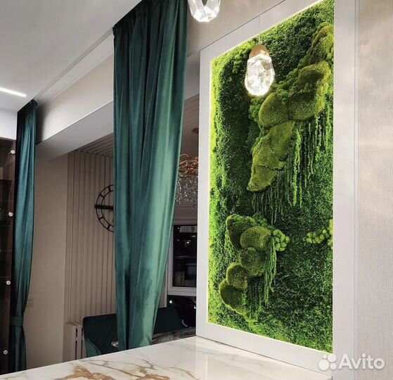 Композиция из мха 70 см