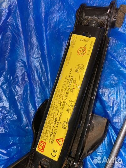 Домкрат land rover freelander L359