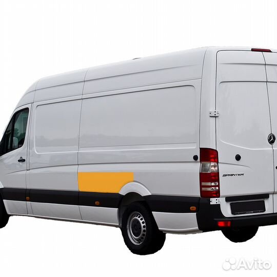 Карман перед задним левым колесом VW Crafter maxi