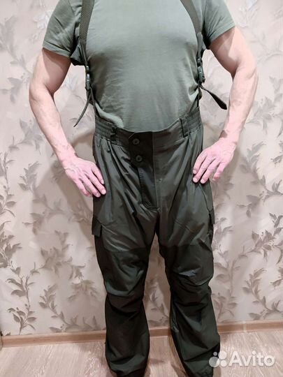 Рыболовный костюм/ новый / очень качетсвенный