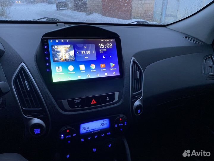 Магнитола Hyundai ix35, есть Teyes