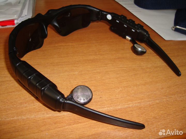 Очки солнцезащитные со встроенным мр3 плеером