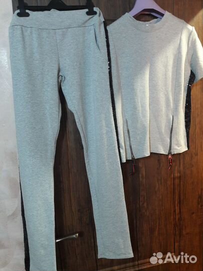 Спортивный костюм