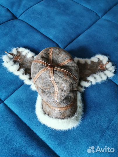 Шапка-ушанка из овчины с норкой