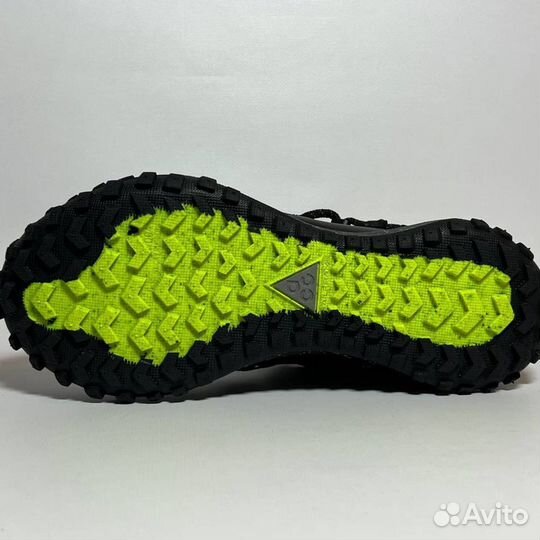 Nike ACG Mountain Fly Low