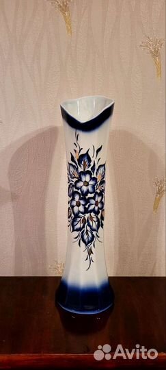 Вазы интерьерные