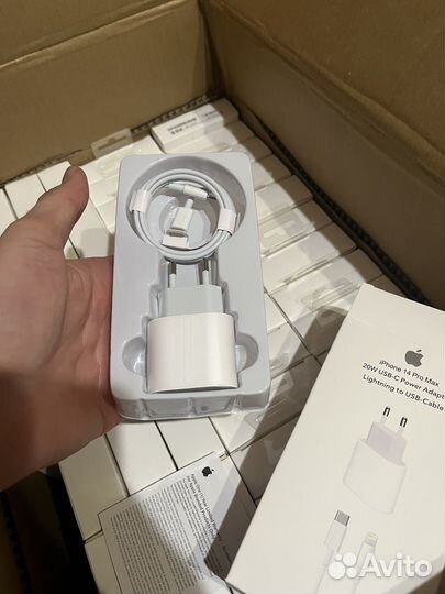 Быстрая зарядка для iPhone 20w