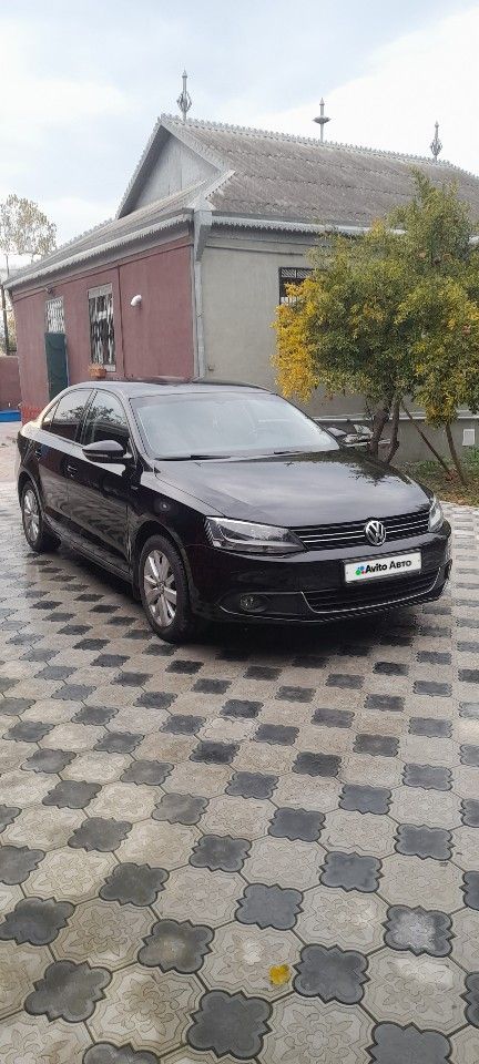Volkswagen Jetta: фото владельца