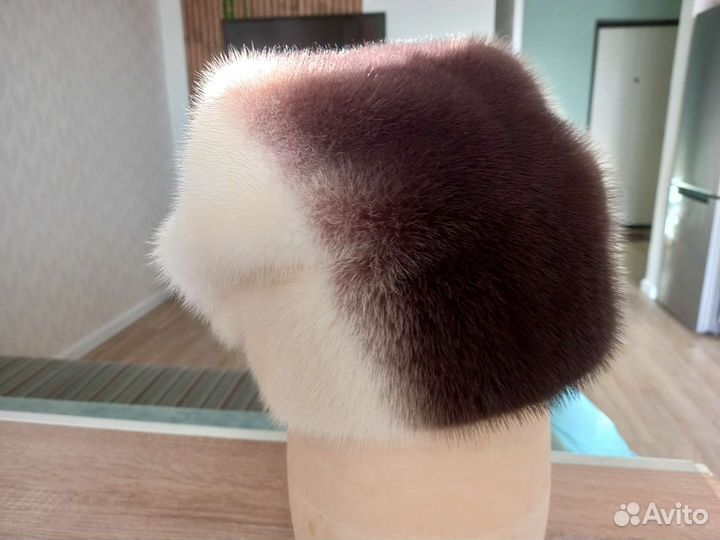 Шапка из норки женская