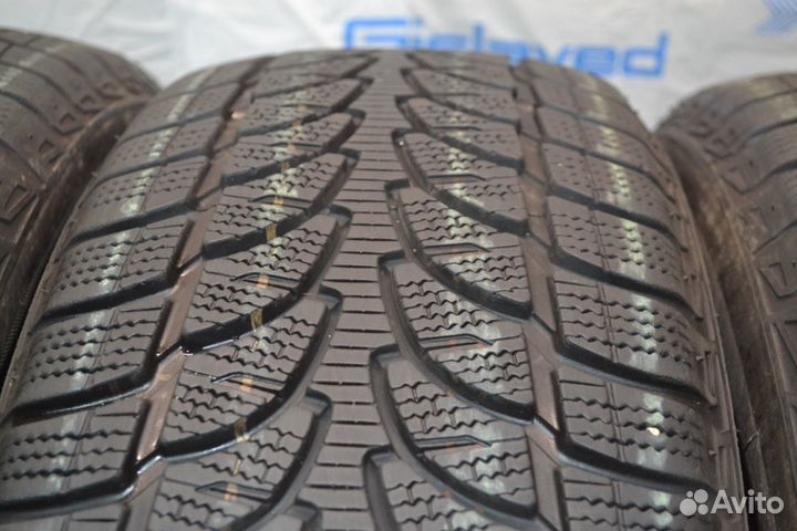 Bridgestone Blizzak LM-80 Evo 225/60 R17 99H