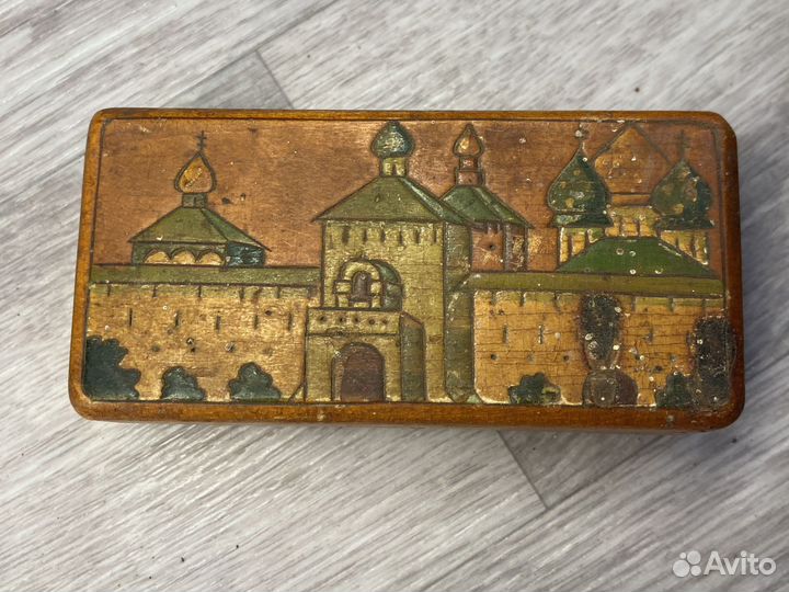 Старая шкатулка