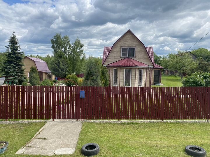 Дом 180 м² на участке 22 сот.