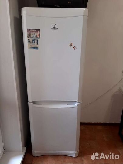Холодильник бу