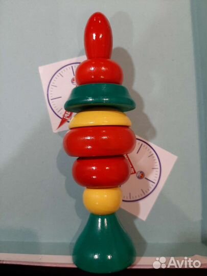 Деревянная пирамидка СССР