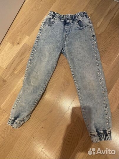 Джинсы для девочки 122рр